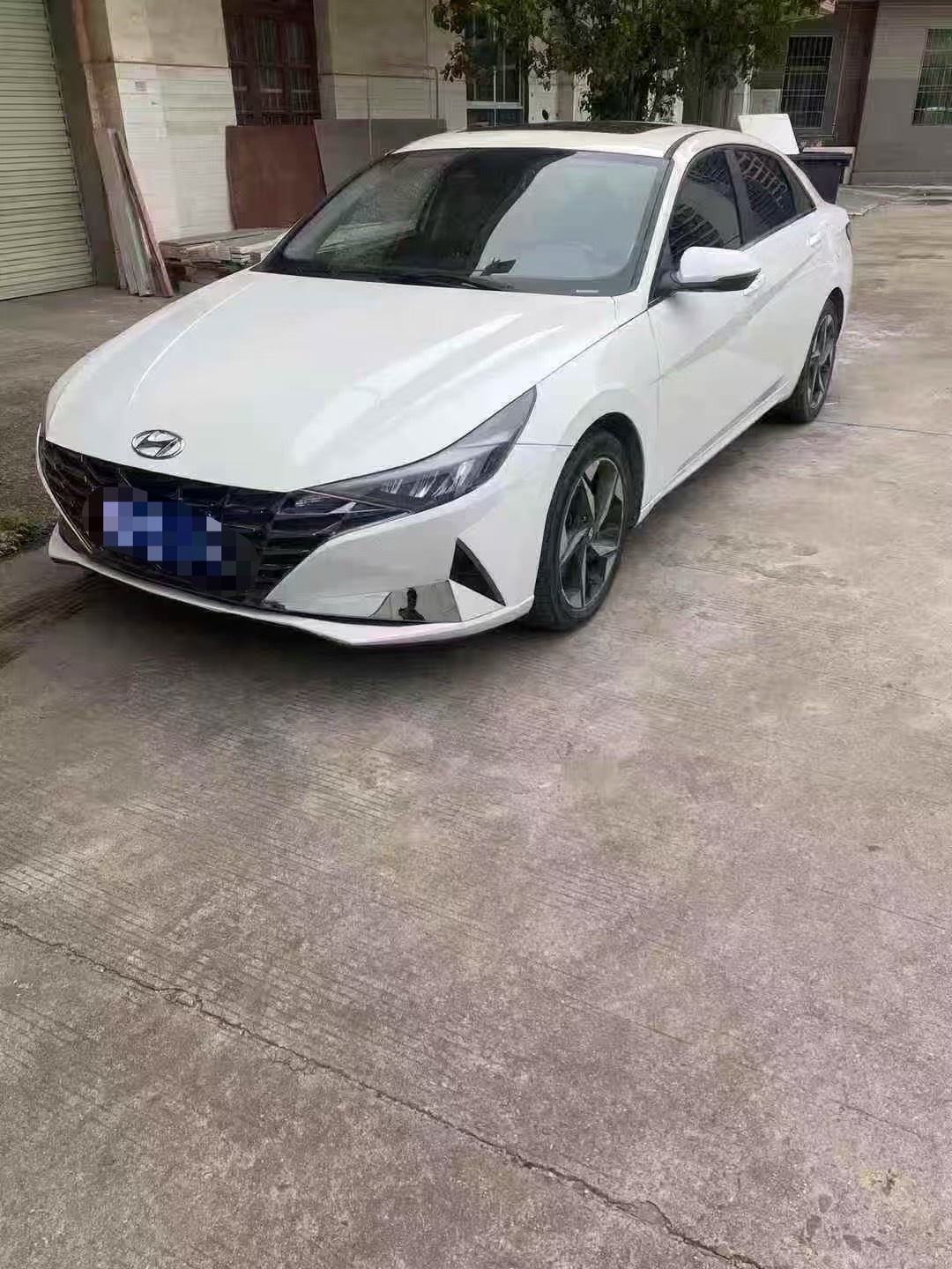 Elantra 2022 1,5 L CVT LUX Édition Premium