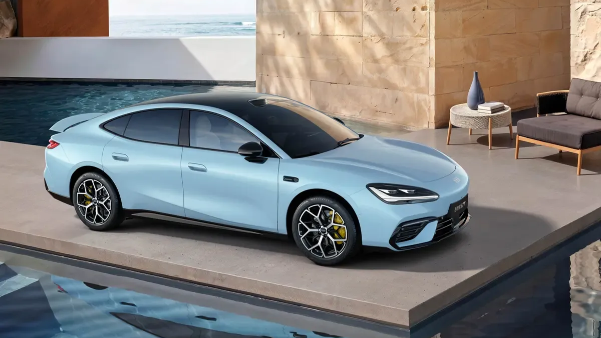 Geely Galaxy TT Ultra Opens Pre-Sales with Industry-First 16-in-1 Electric Drive